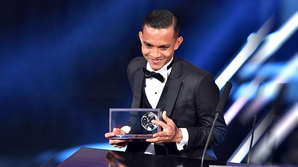 Mohd%20Faiz%20Subri%2C%20peraih%20penghargaan%20Puskas%20Award%202016.